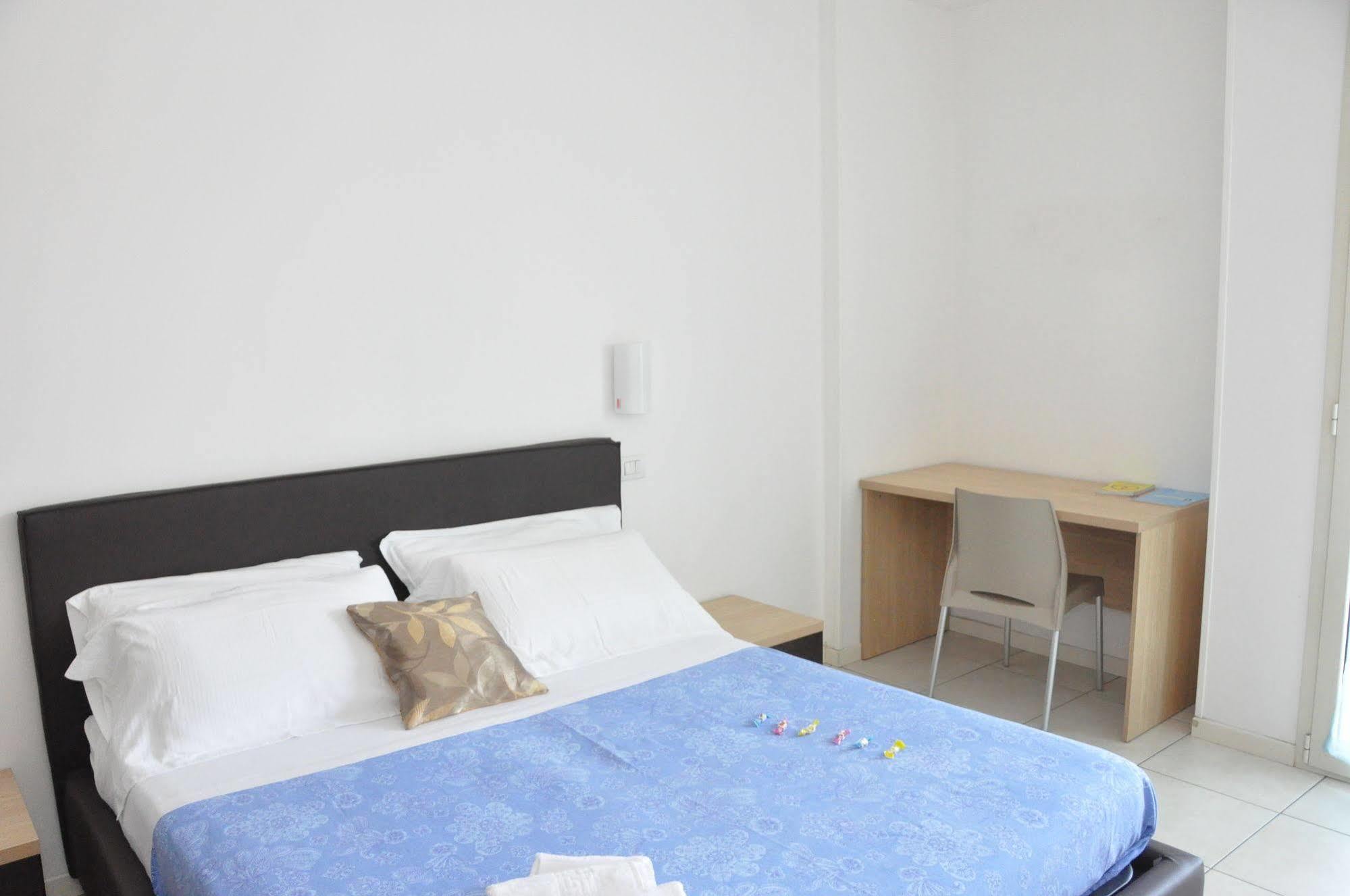 Residence Acqua Suite Marina Rimini Exterior photo